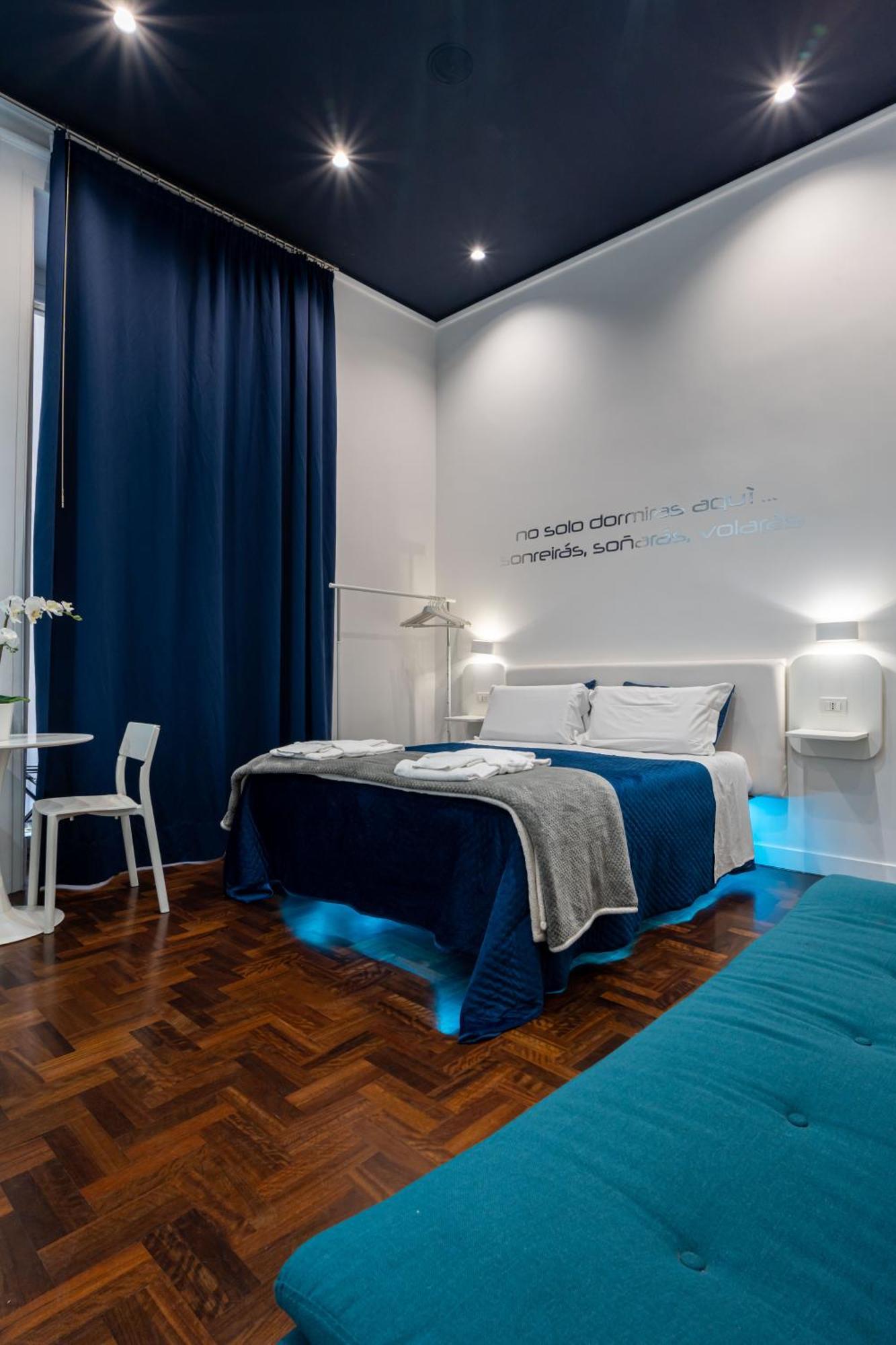 Bed and Breakfast Skyhouse Duomo Neapol Exteriér fotografie