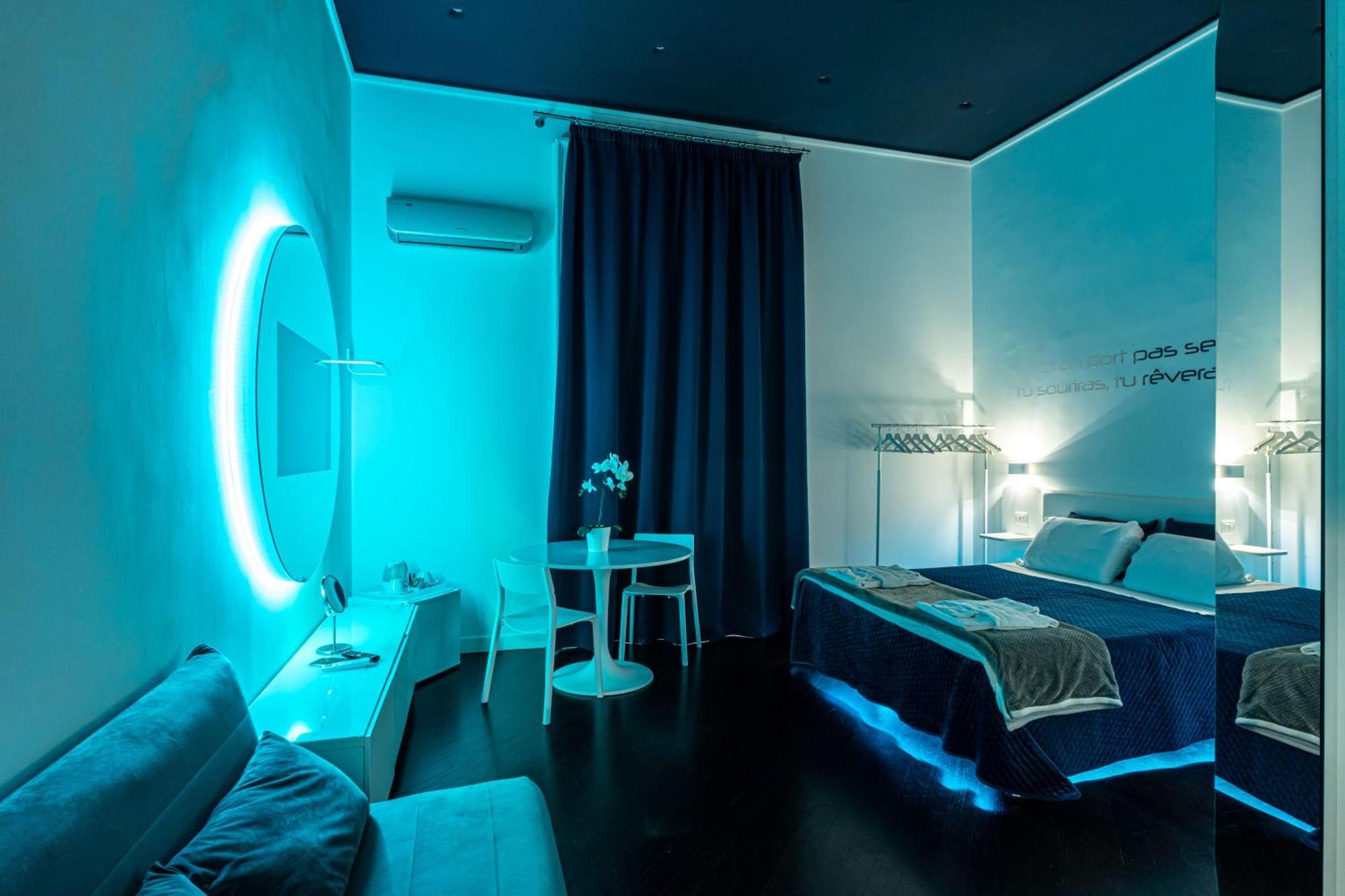 Bed and Breakfast Skyhouse Duomo Neapol Exteriér fotografie